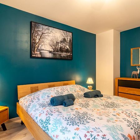 Charmant Appartement A 5 Minutes A Pied De La Vielle Ville Annecy Avec Parking Prive エクステリア 写真